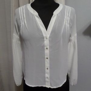 🌵LOVE CULTURE Size S WHITE Blouse Women  🌵